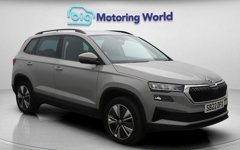 Used 2025 Skoda Karoq SE Drive SUV | £13,600 - Image 1/4