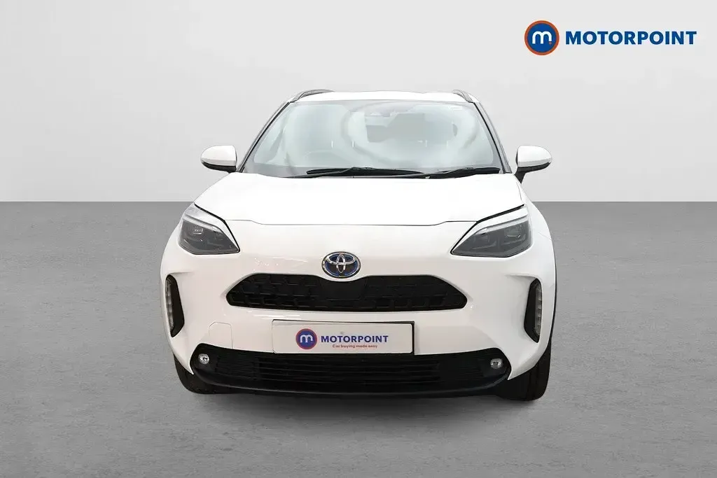 Used Toyota Yaris Hybrid Design 2022 White Hatchback