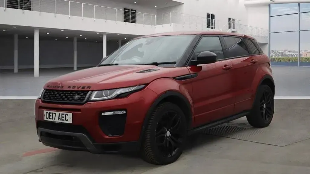 Used Land Rover Range Rover evoque HSE Dynamic 180 HP (132 kW) 2017 Red SUV
