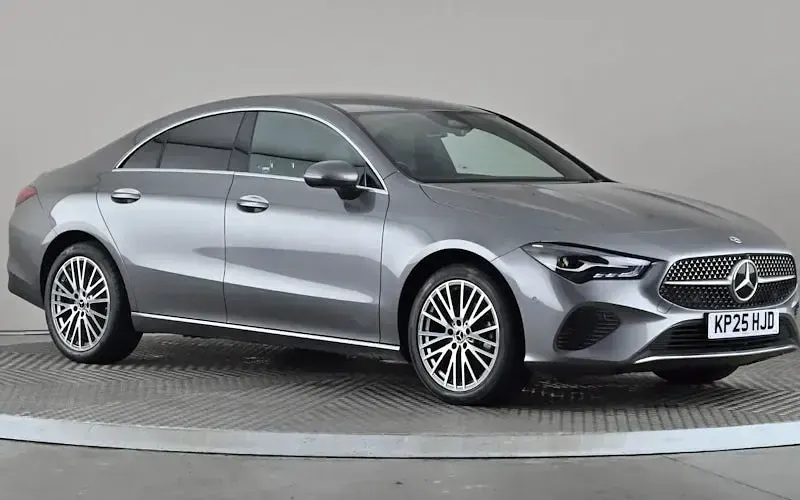 Used Mercedes CLA200 Executive 163 HP (119 kW) 2025 Sedan