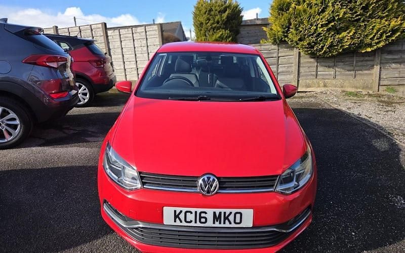 Used VW Polo Match 90 HP (66 kW) 2016 Hatchback