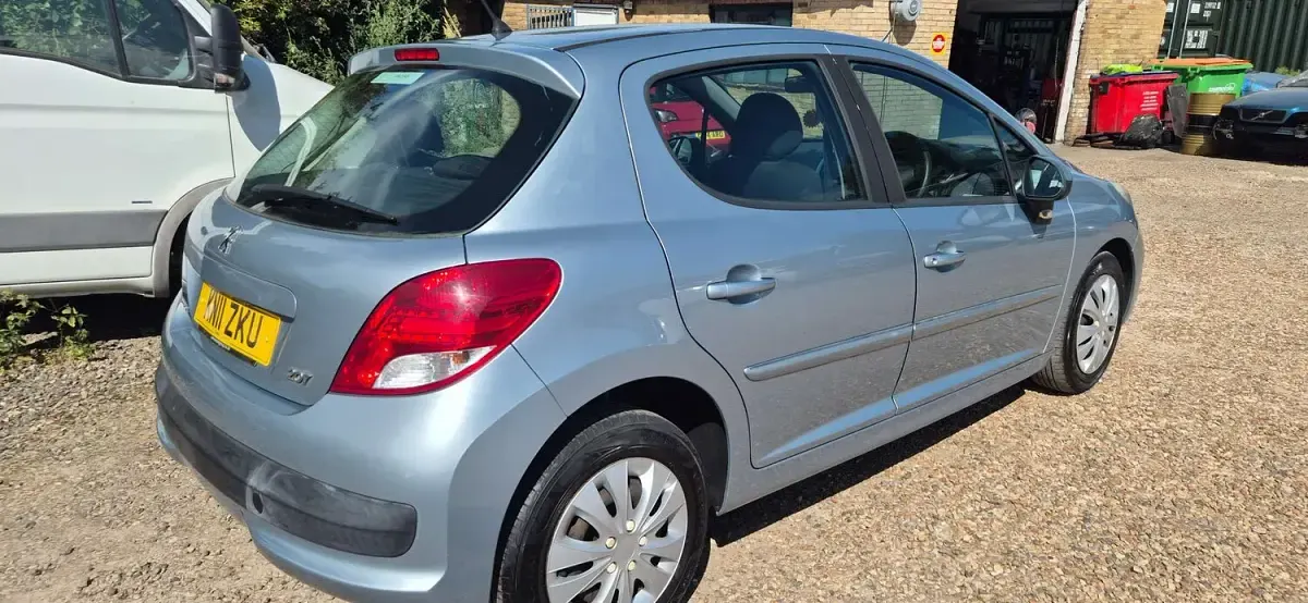 Used Peugeot 207 Active 2011 Blue Hatchback