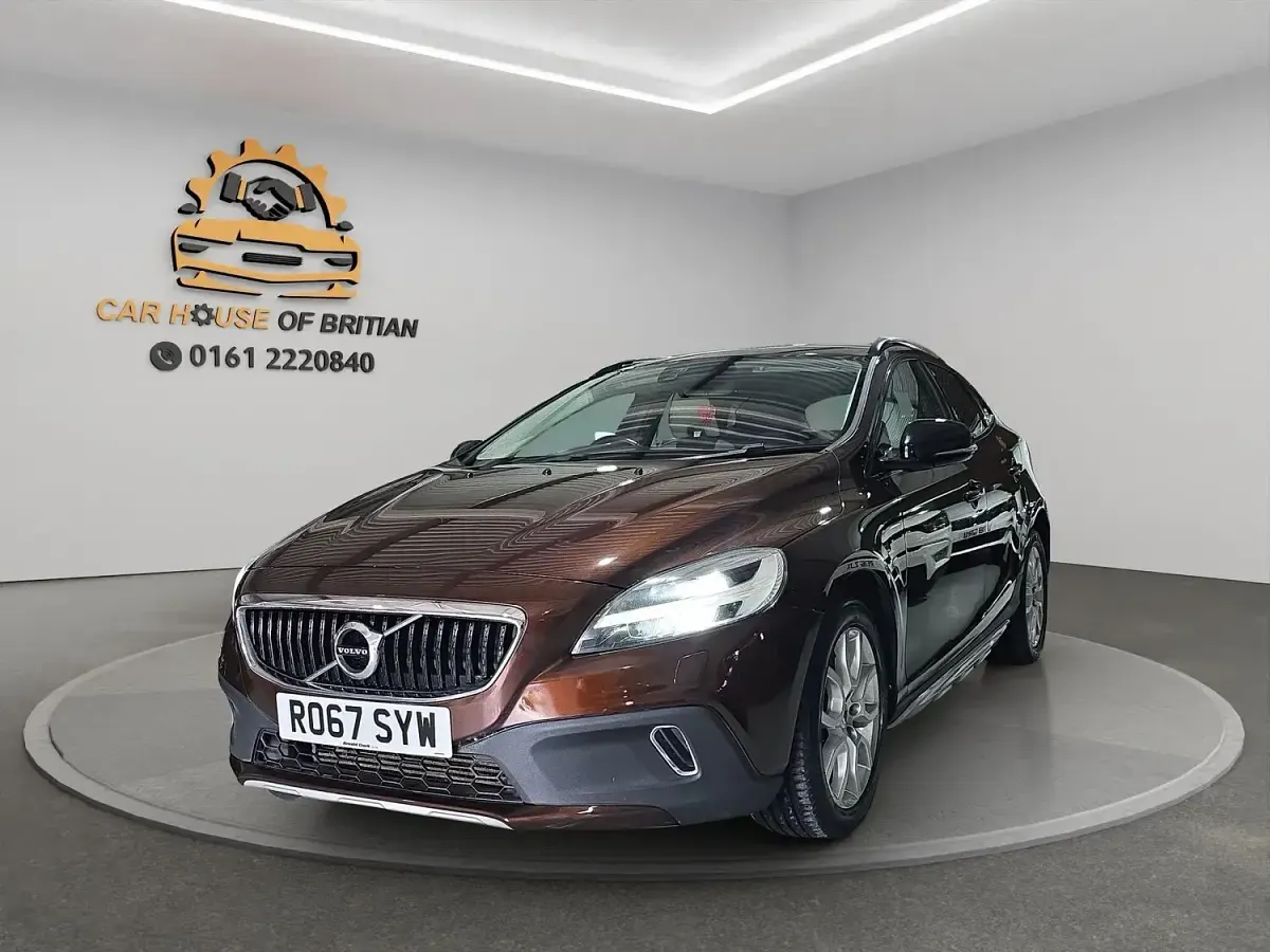 Used Volvo V40 Pro 2017 Bronze Hatchback