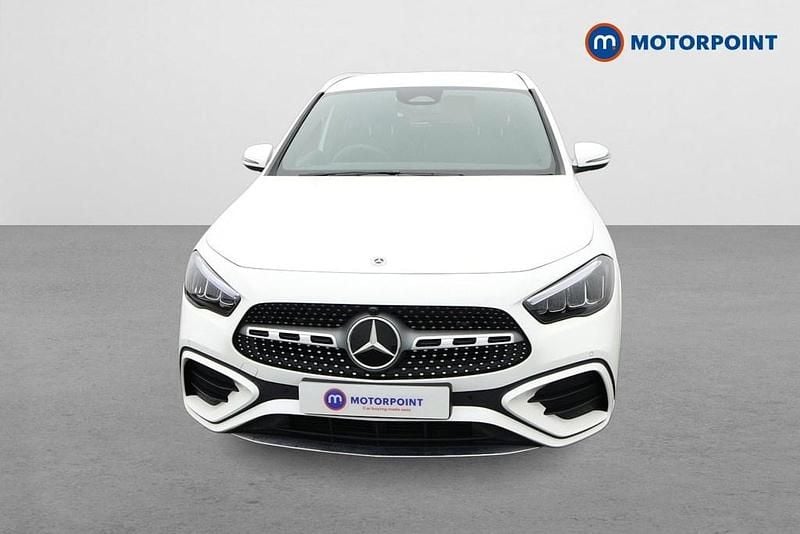 Used Mercedes GLA200 Executive 163 HP (119 kW) 2025 White SUV