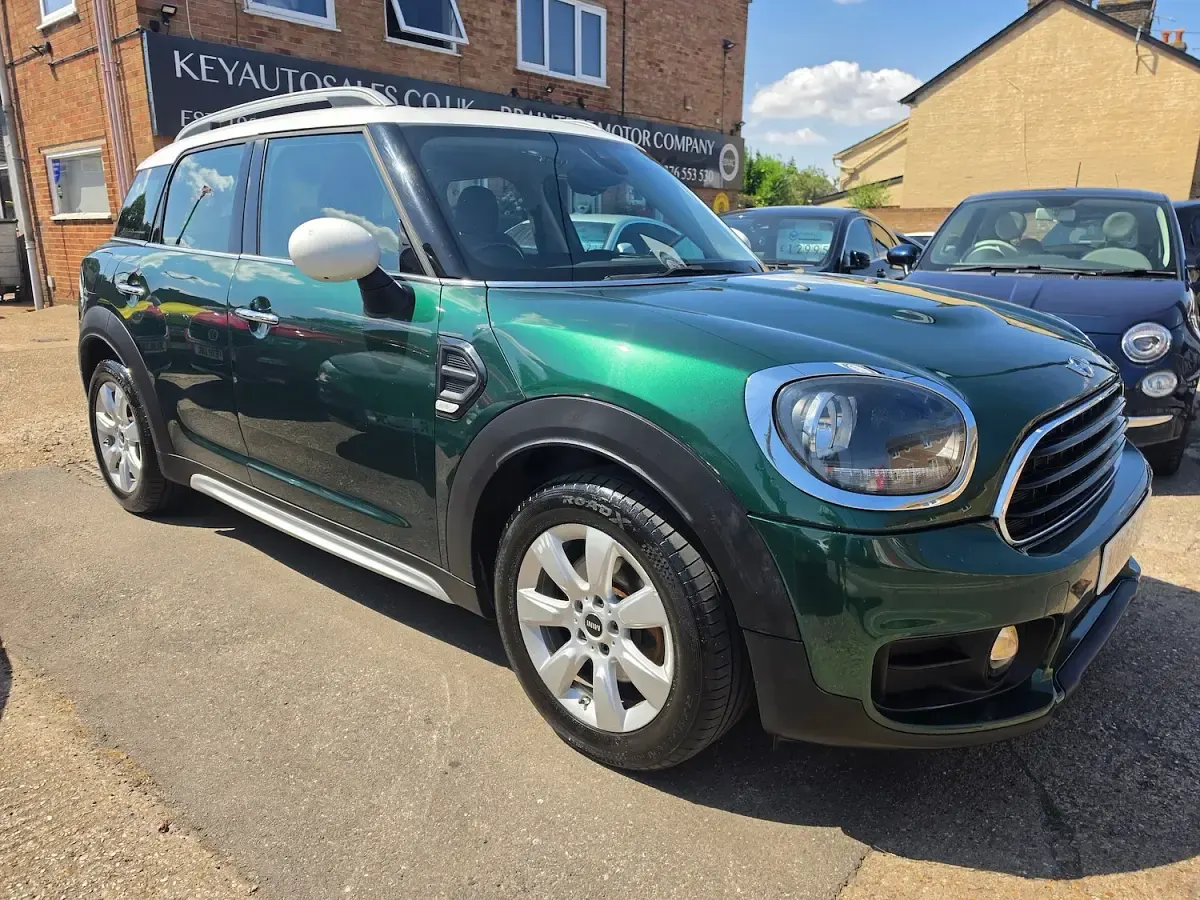 Used Mini Cooper Countryman 136 HP (100 kW) 2018 Green SUV
