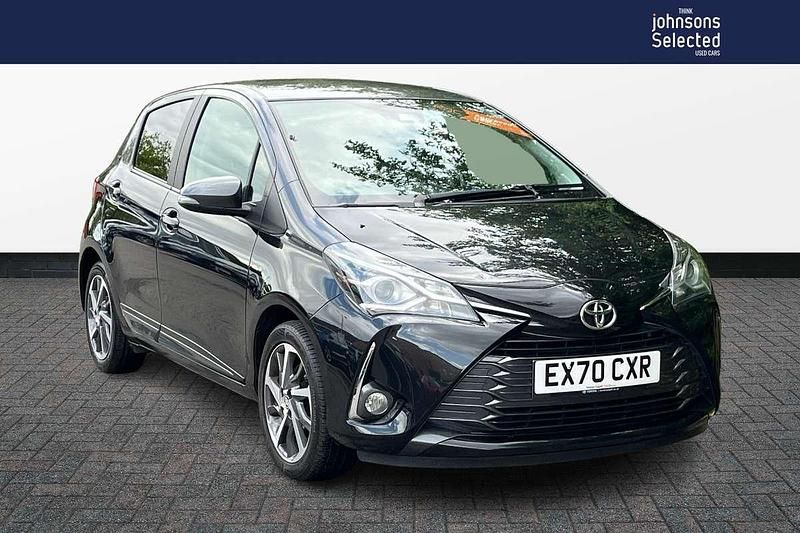 Black Used 2020 Toyota Yaris Hatchback | £9,495 (A bit pricey) - Image 1/4