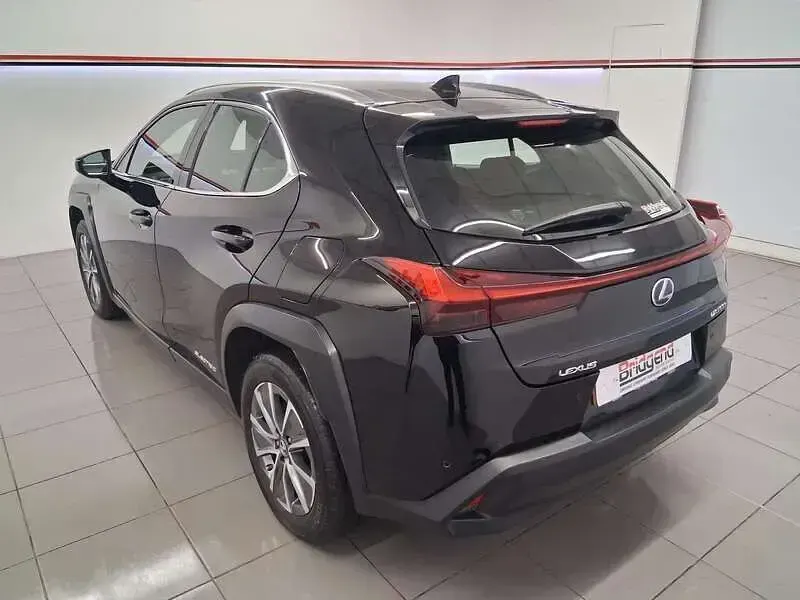 Used Lexus UX 150 kW (204 HP) 2022 Black SUV