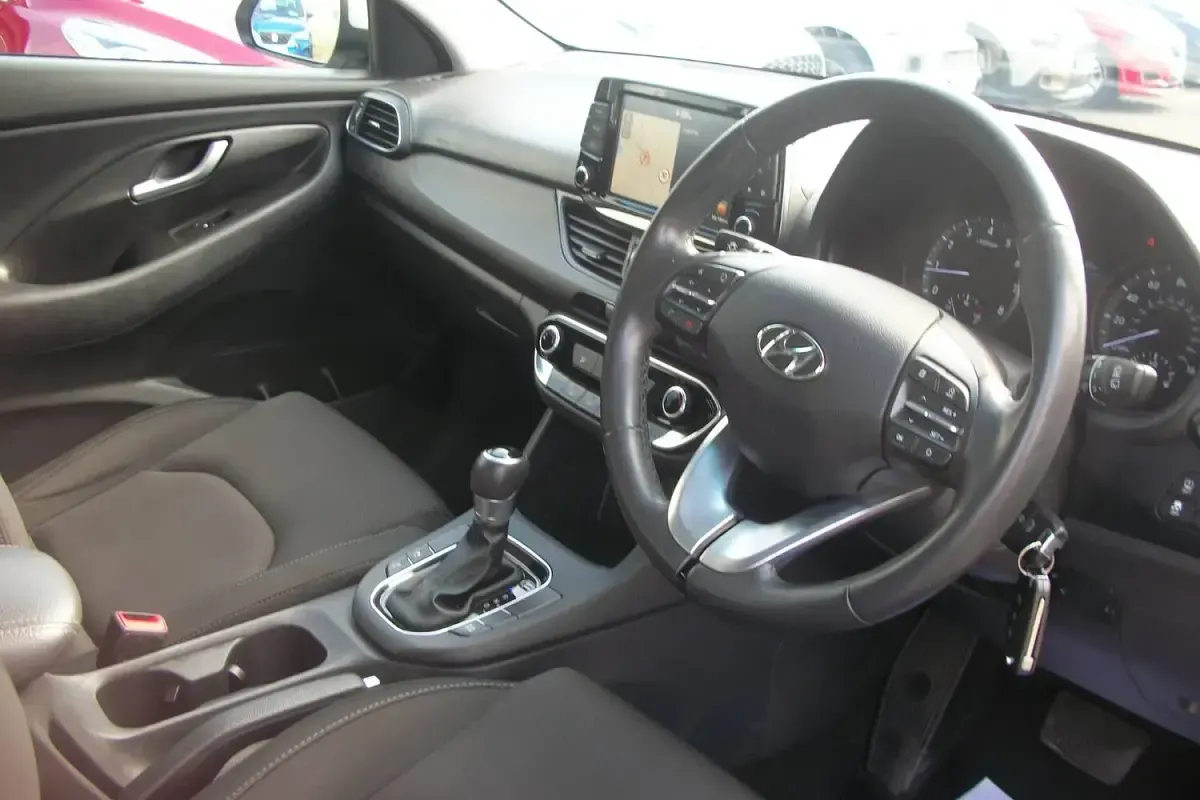 Used Hyundai i30 SE 2019 Silver Hatchback