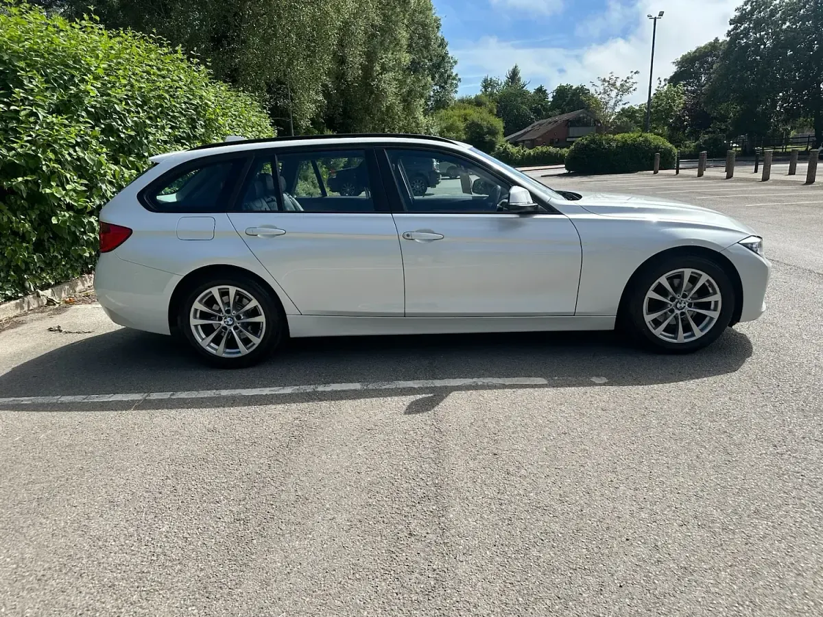 Used BMW 320 Performance 2015 White Estate