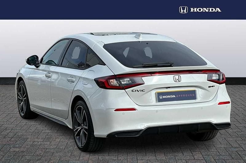 Used Honda Civic Advance 143 HP (105 kW) 2025 White Hatchback
