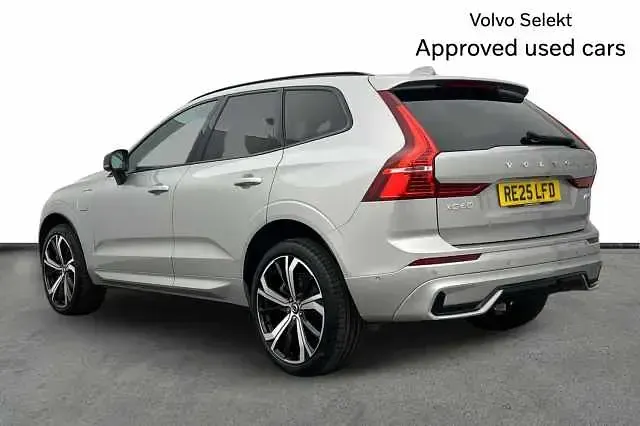 Used Volvo XC60 Ultra 449 HP (330 kW) 2025 Silver SUV