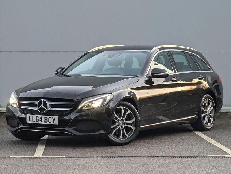 Used Mercedes C220 2014 Black Estate