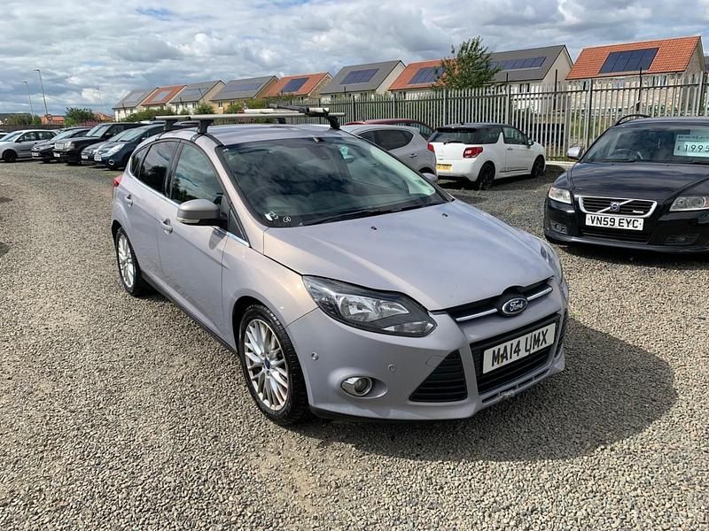 Silver Used 2014 Ford Focus Zetec Hatchback | £1,995 (Super price) - Image 1/4