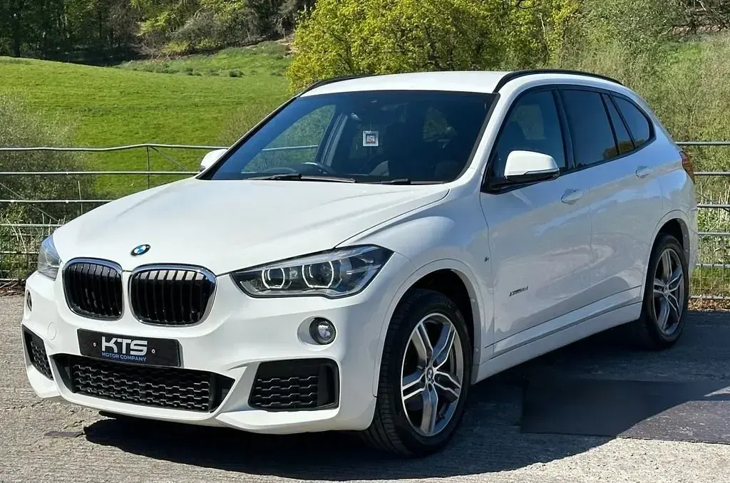 Używany BMW X1 M Sport 150 KM (110 kW) 2017 Biały SUV