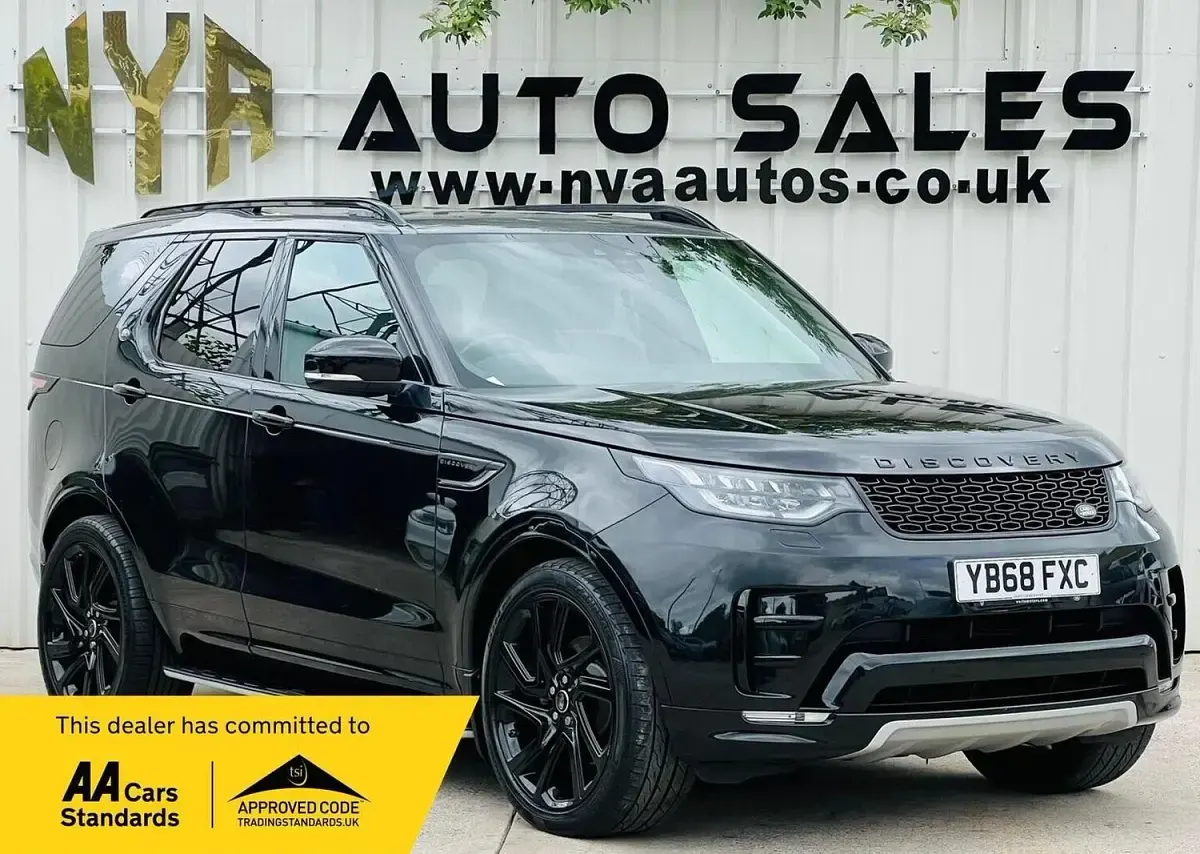 Used Land Rover Discovery 5 HSE 2018 Black SUV