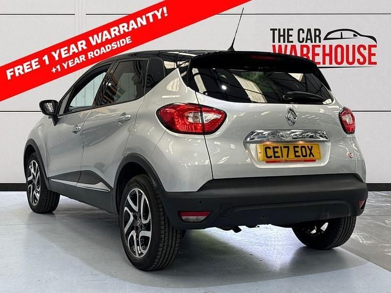 Used Renault Captur Dynamique 120 HP (88 kW) 2017 Silver/black SUV