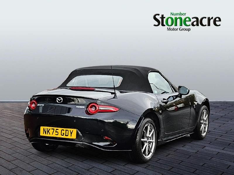 Begagnad Mazda MX5 Exclusive-Line 132 HK (97 kW) 2025 Svart Cab