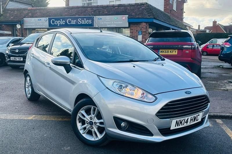 Silver Used 2014 Ford Fiesta Zetec Hatchback | £3,495 (Fair price) - Image 1/1