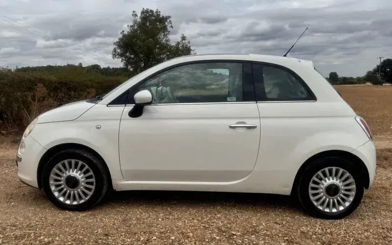 Used Fiat 500 Lounge 69 HP (50 kW) 2015 Hatchback