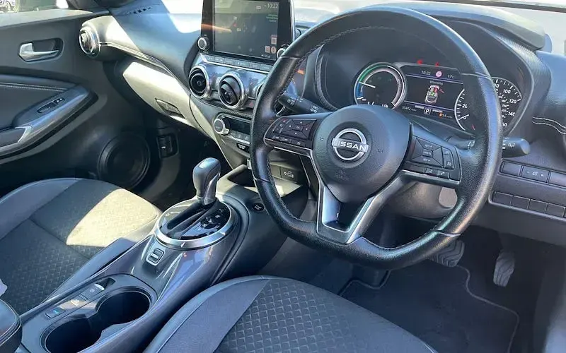 Used Nissan Juke N-Connecta 143 HP (105 kW) 2023 Black SUV