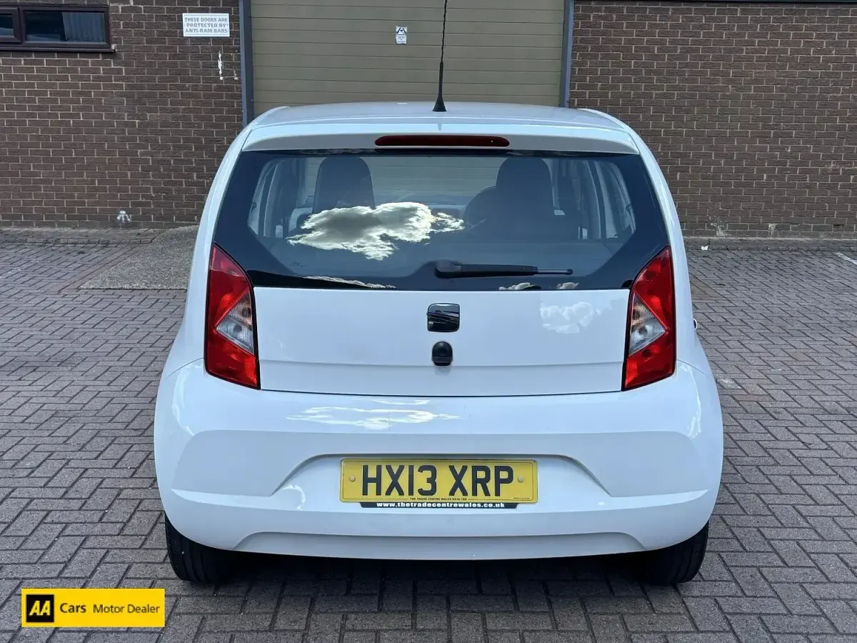 Used Seat Mii 2013 White Hatchback