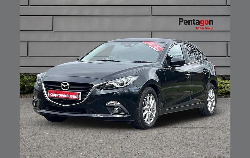 Used Mazda 3 165 HP (121 kW) 2016 Black Hatchback