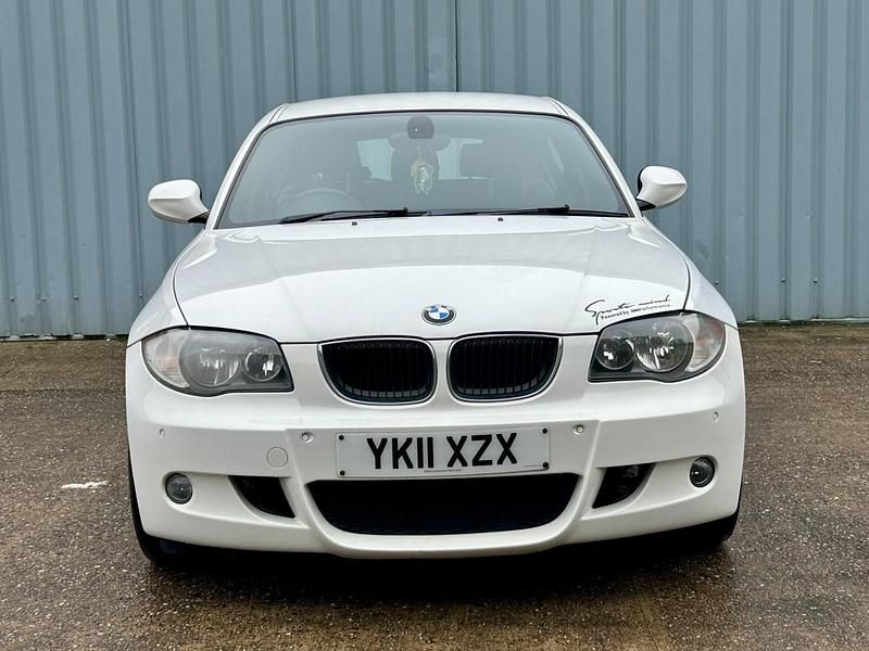 Used BMW 118 M Sport 2011 White Hatchback