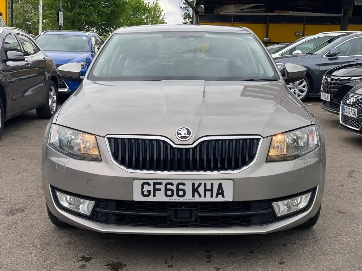 Gebraucht Skoda Octavia SE L 2016 Beige Kombi