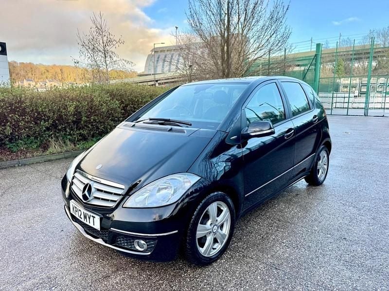 Used Mercedes A160 Avantgarde 82 HP (60 kW) 2012 Black Hatchback