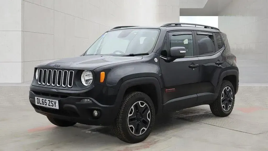 Used Jeep Renegade Trailhawk 2015 Black SUV