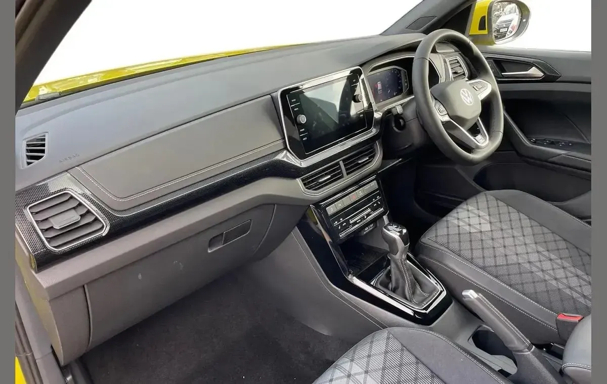 Used VW T-Cross R-line 115 HP (84 kW) 2026 Yellow SUV
