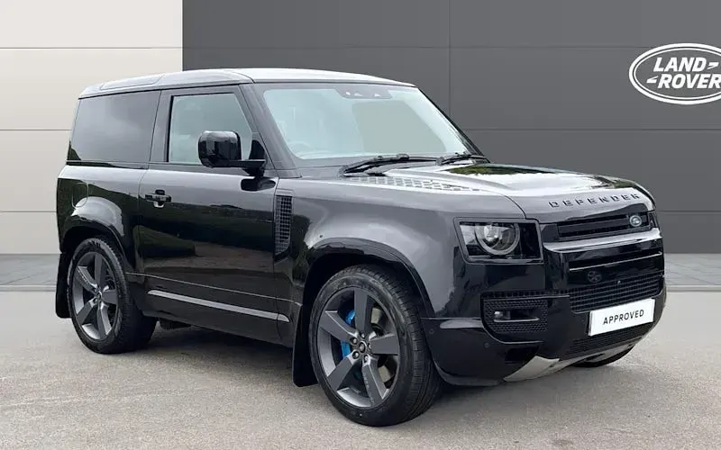 Used Land Rover Defender 525 HP (386 kW) 2021 SUV