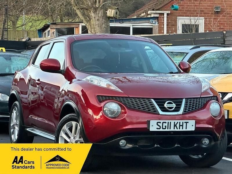 Red Used 2011 Nissan Juke Acenta SUV | £2,999 (Fair price) - Image 1/4