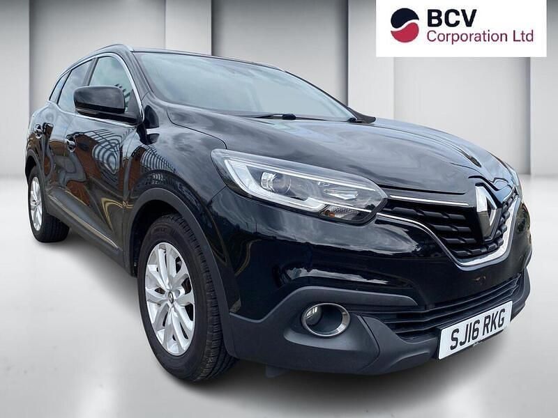Black Used 2016 Renault Kadjar Dynamique SUV | £5,995 (Good price) - Image 1/3