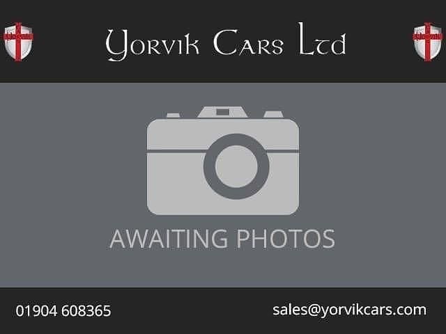 Used Renault Trafic Business 2019 White MPV