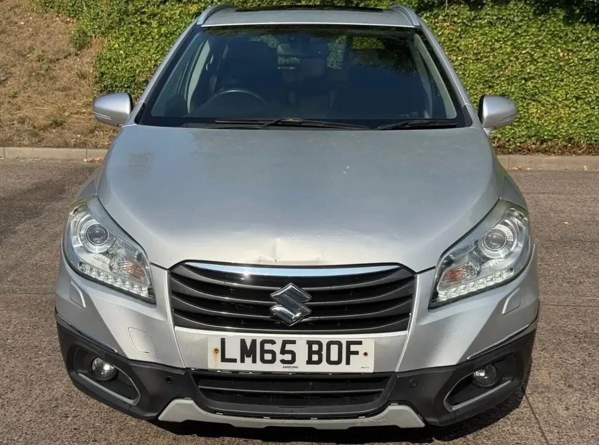 Używany Suzuki SX4 SZ5 120 KM (88 kW) 2015 Srebrny Hatchback