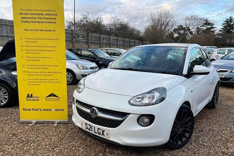 Used Vauxhall Adam Glam 70 HP (51 kW) 2014 White Hatchback