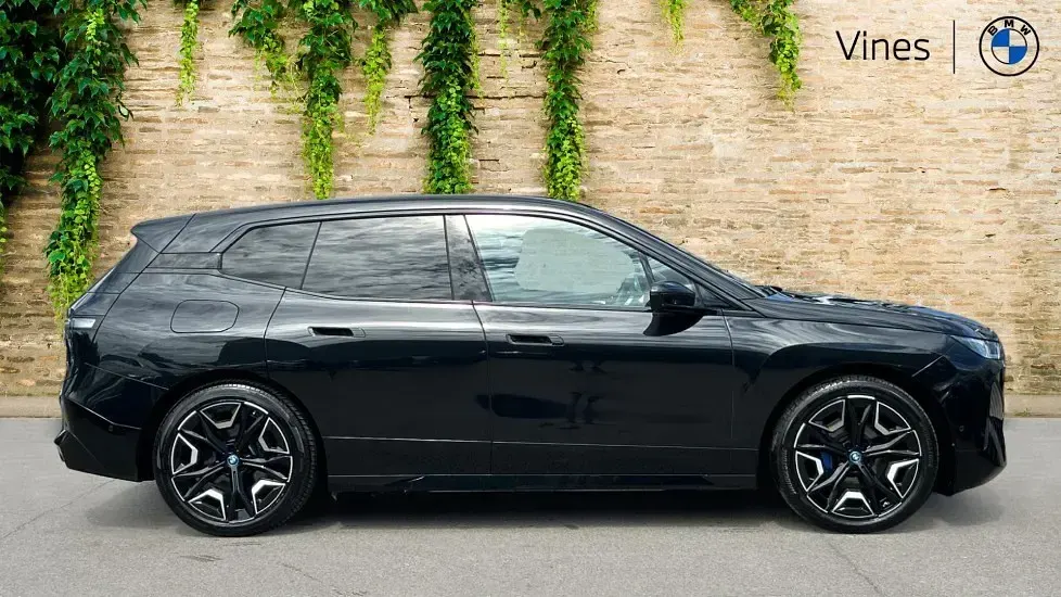 Used BMW iX M Sport 384 kW (523 HP) 2023 Black SUV
