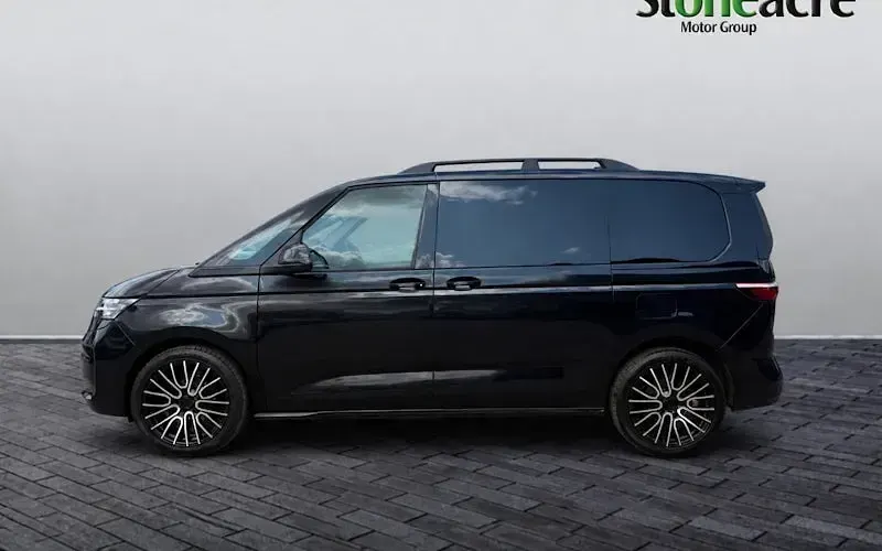 Used VW Multivan Life 150 HP (110 kW) 2025 Black MPV