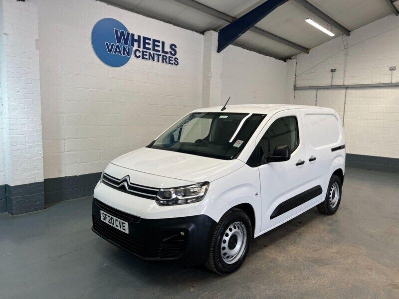 White Used 2020 Citroën Berlingo Start MPV | £9,990 (Fair price) - Image 1/4