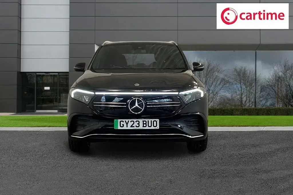 Usado Mercedes EQA350 AMG line 214 kW (292 CV) 2023 Negro SUV