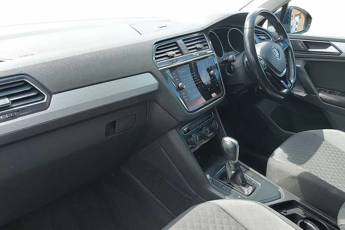 Used VW Tiguan SE 150 HP (110 kW) 2017 Blue SUV