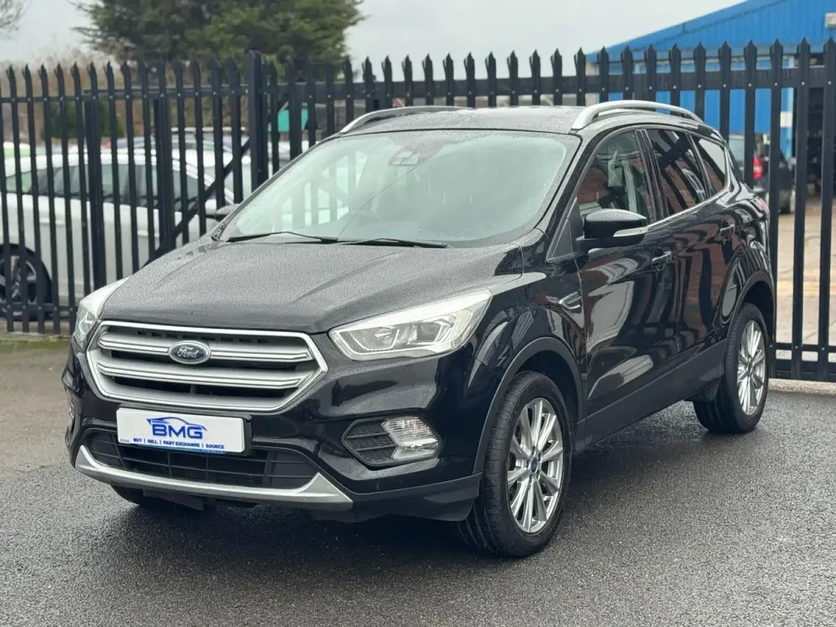Used Ford Kuga Titanium 150 HP (110 kW) 2019 Black SUV