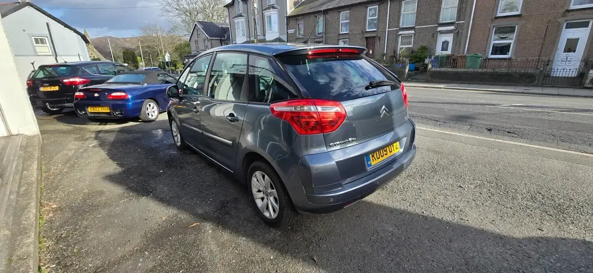 Begagnad Citroën C4 Picasso VTR Sport 2009 Grå Minibuss