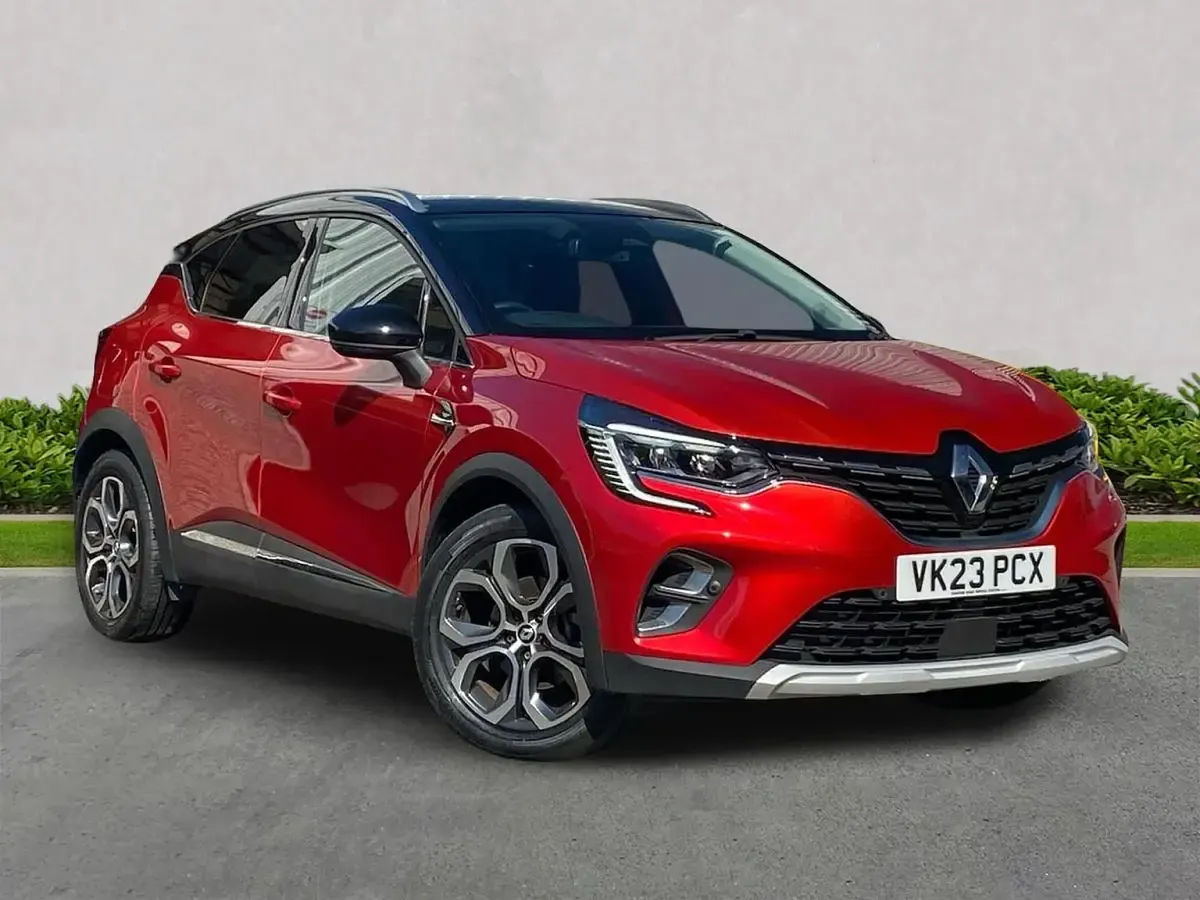 Usado Renault Captur Techno 143 HP (105 kW) 2023 Vermelho SUV