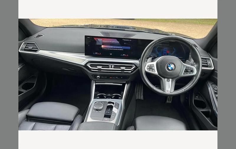 Used BMW 320 M Sport 180 HP (132 kW) 2023 Blue Sedan