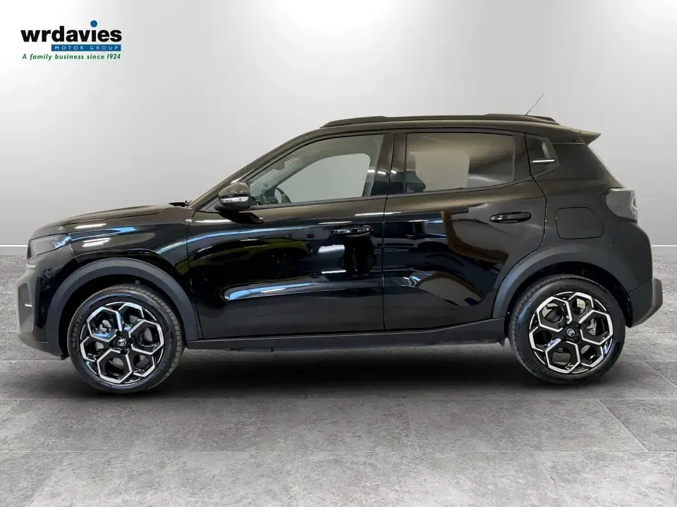 Used Citroën e-C3 83 kW (113 HP) 2025 Black Hatchback