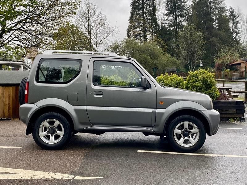 Used Suzuki Jimny 83 HP (61 kW) 2008 Grey SUV
