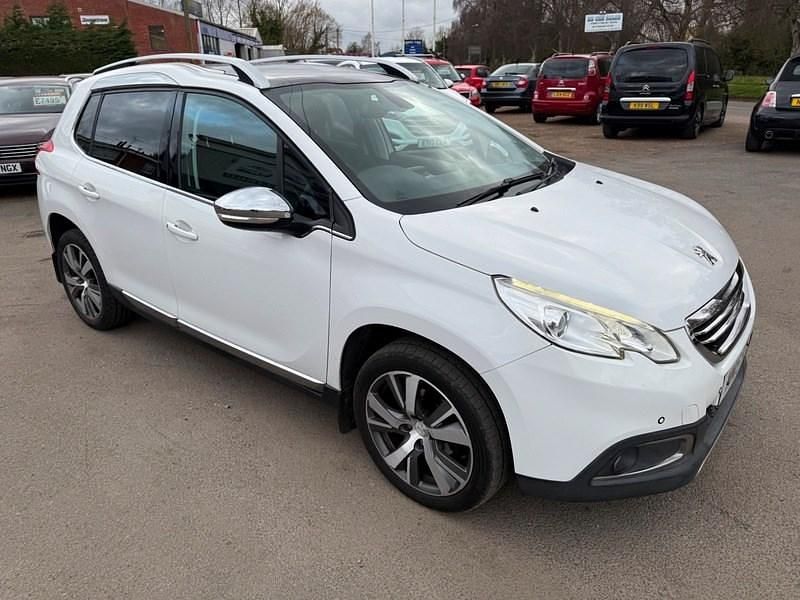 Used Peugeot 2008 2015 White SUV