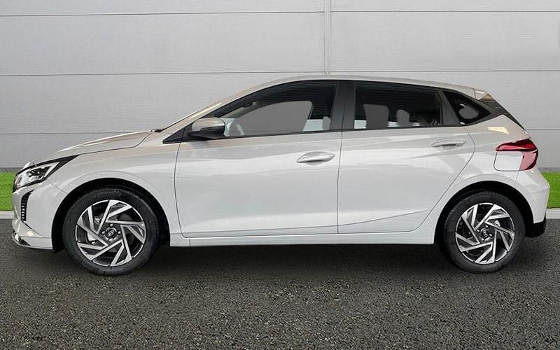 Used Hyundai i20 Advanced 101 HP (74 kW) 2024 Hatchback